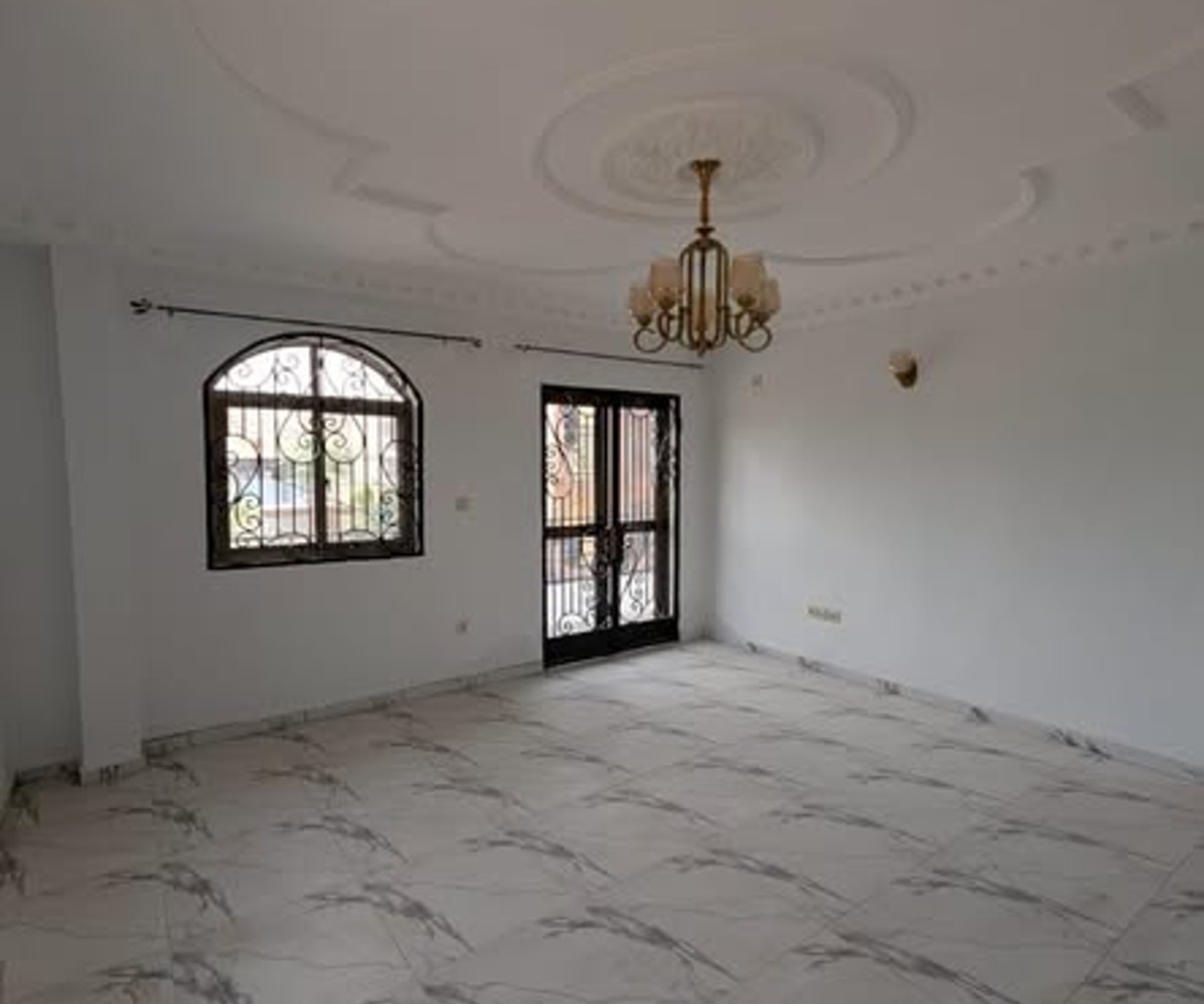 Bel appartement à louer - 2 chambres - Odza