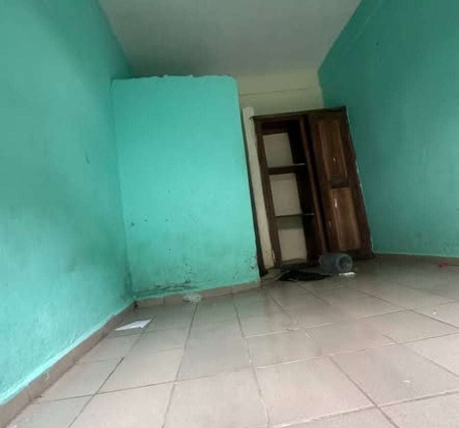 Chambres modernes à PK17 Douala