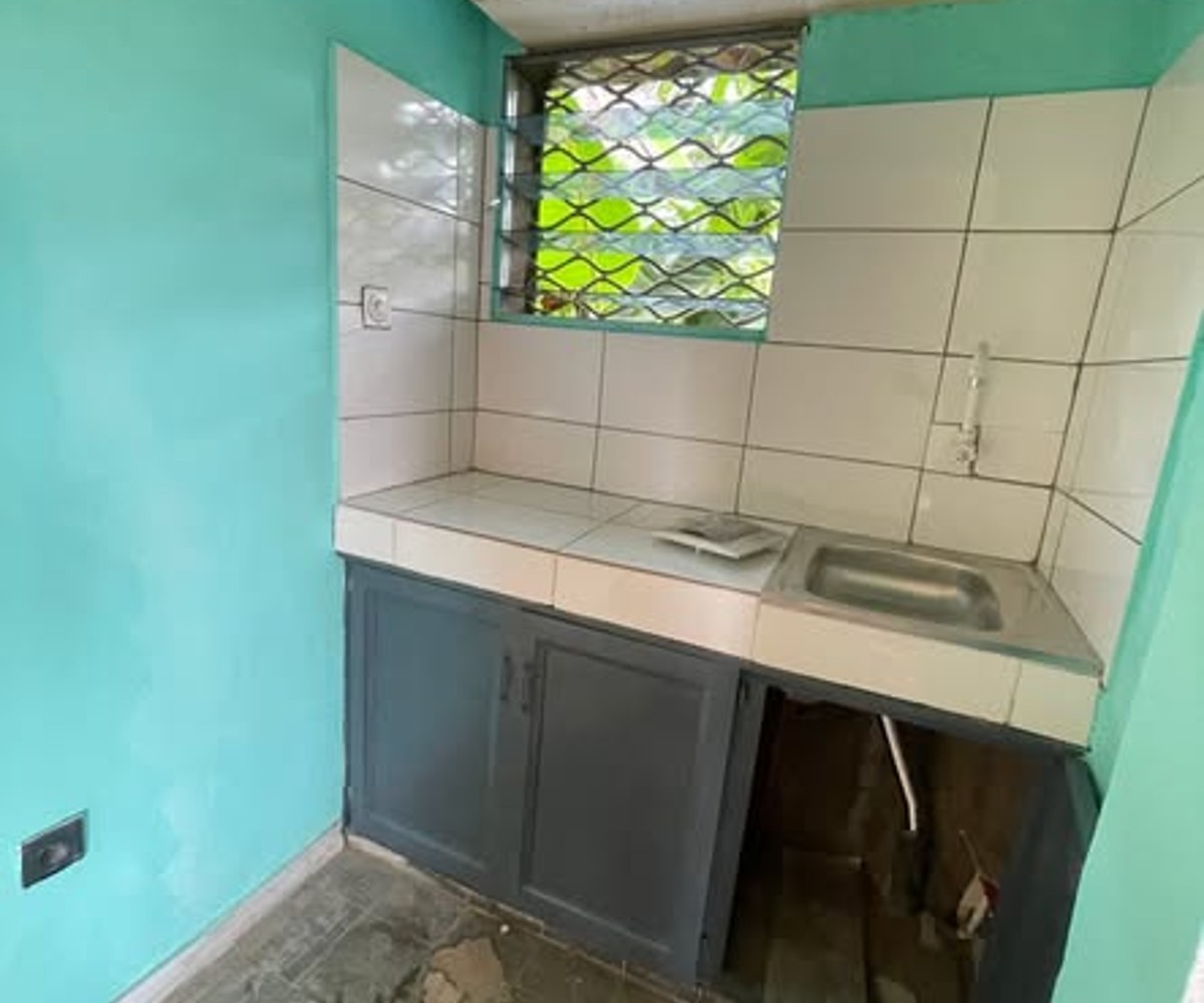Chambre moderne - PK 12, Douala