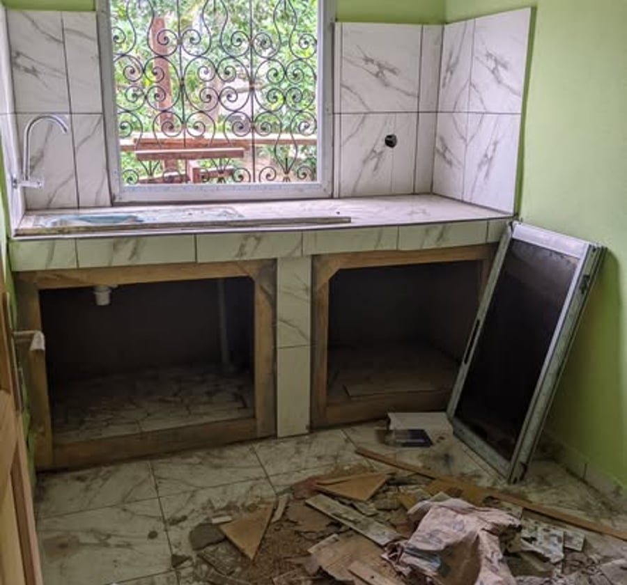 Studio moderne à louer - Fourgerol, Yaoundé