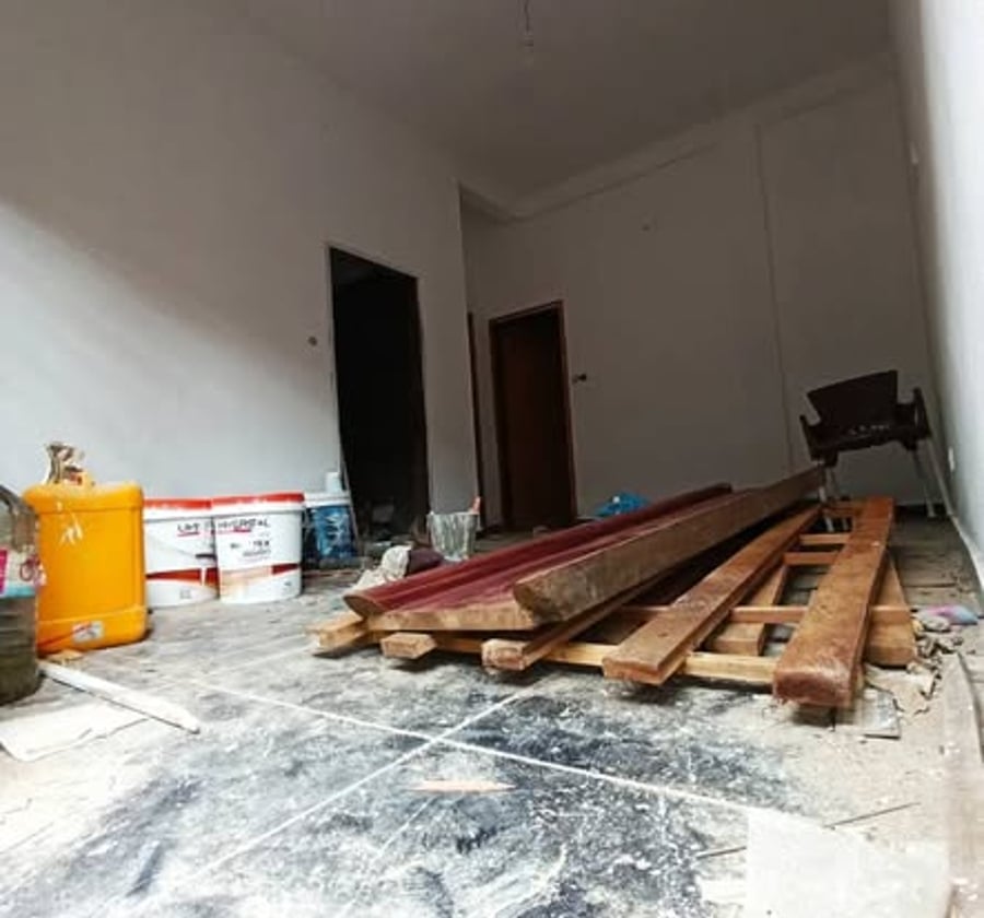 Grand studio moderne à Village, Douala