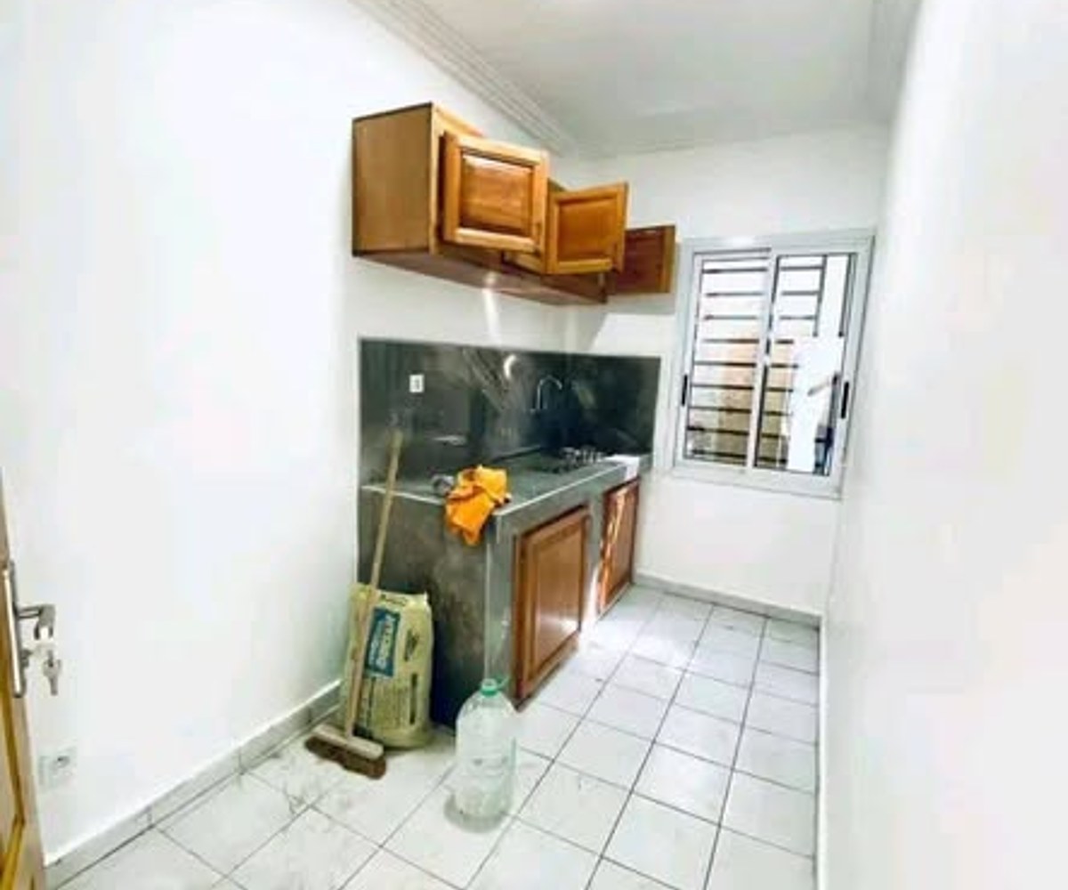 Studio moderne à Yassa - Carrefour Sable