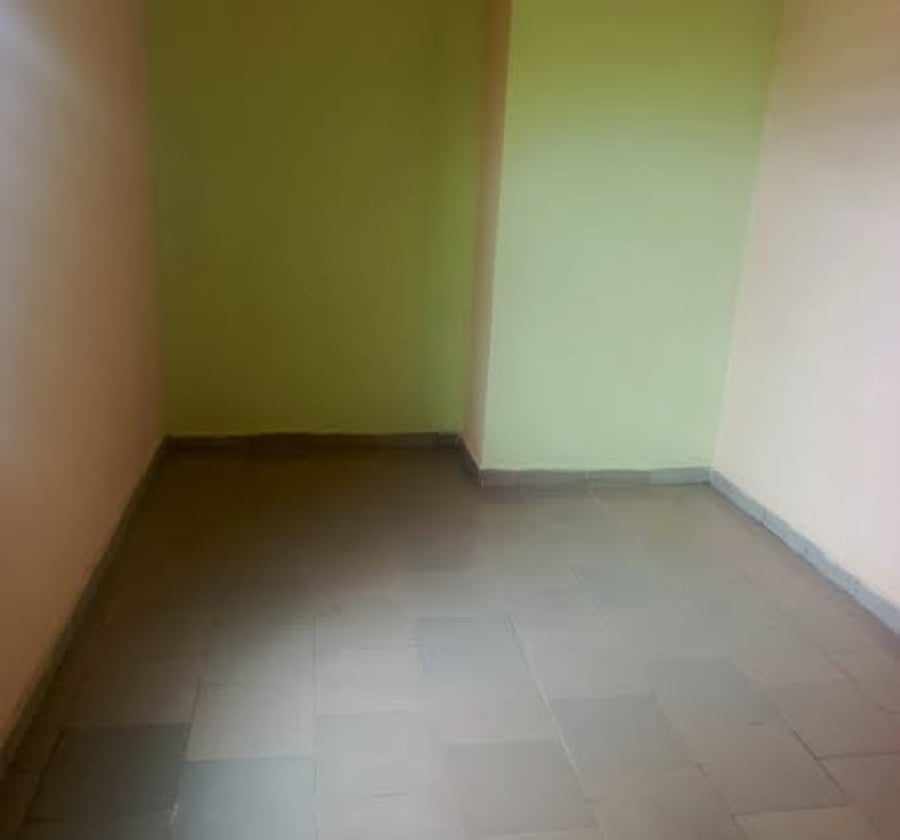 Studio moderne à louer à Emana (Tradex)