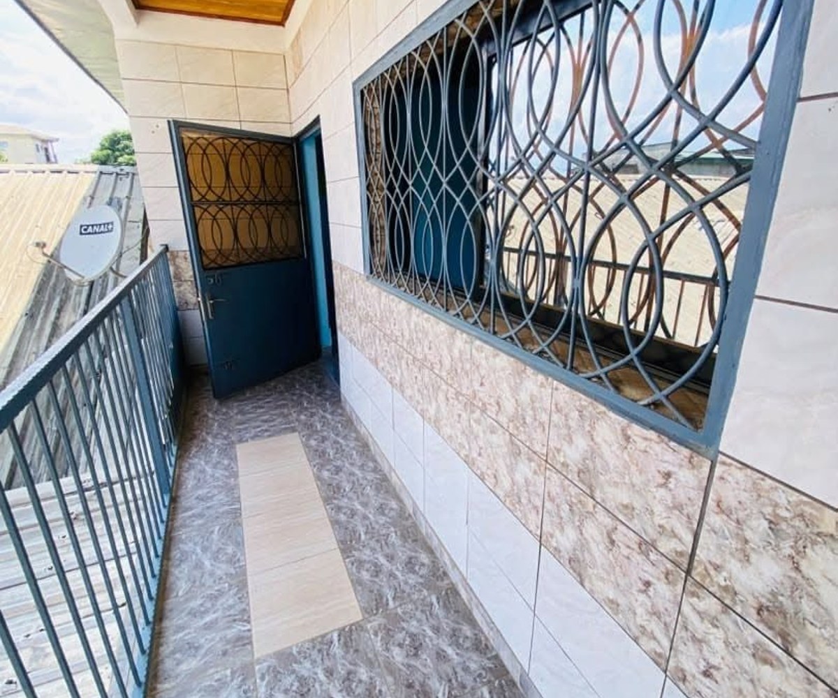 Appartement 2 chambres à Logbessou