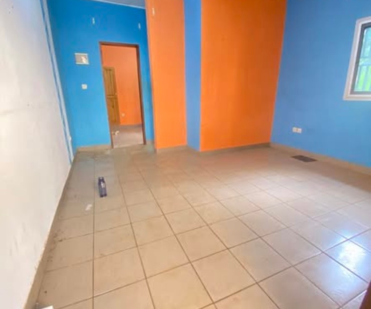 Studio moderne à louer à Mendong (Camp SIC)