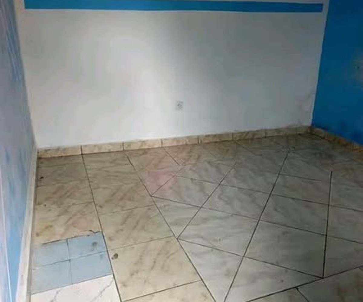 Studio moderne à louer à Logbaba