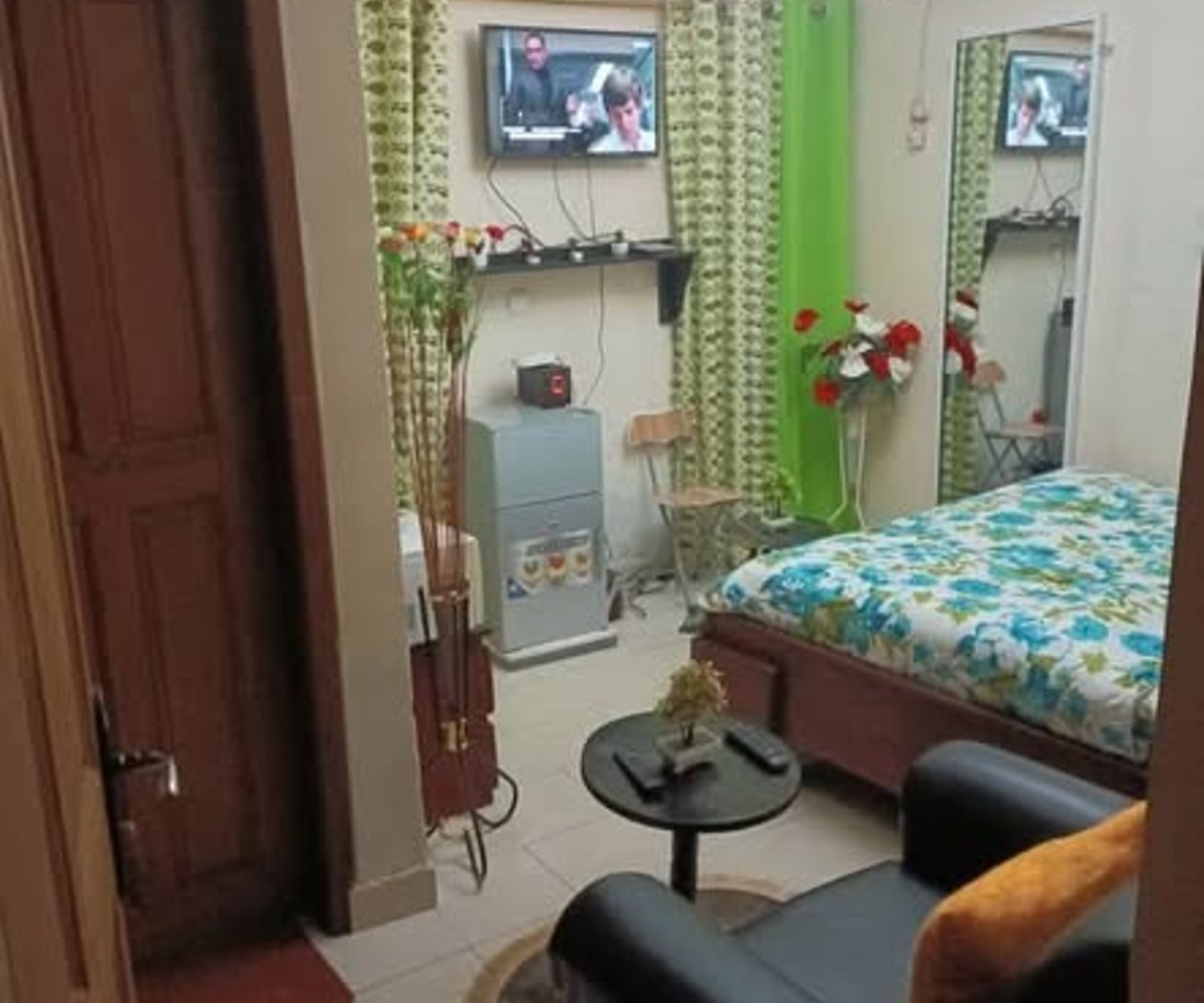 Chambre meublée à Biyem-Assi – Carrefour Scalom