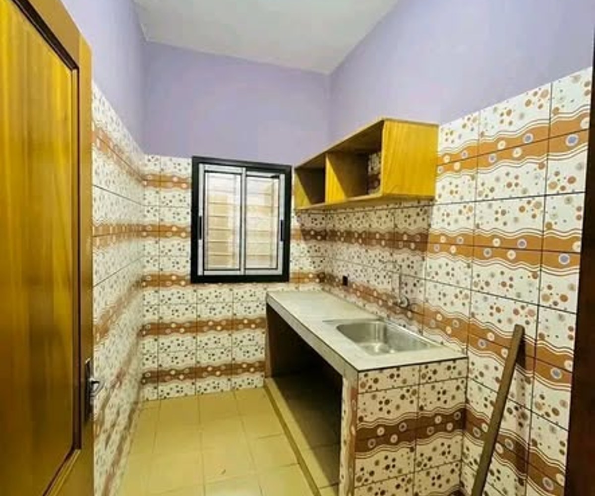 Studio moderne à Bonamoussadi Santa Barbara