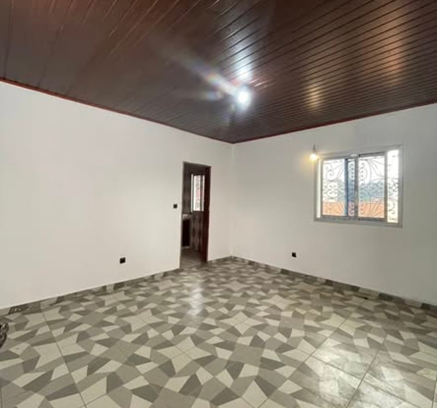 Studio VIP à Ngousso, Yaoundé - 80 000 XAF/mois