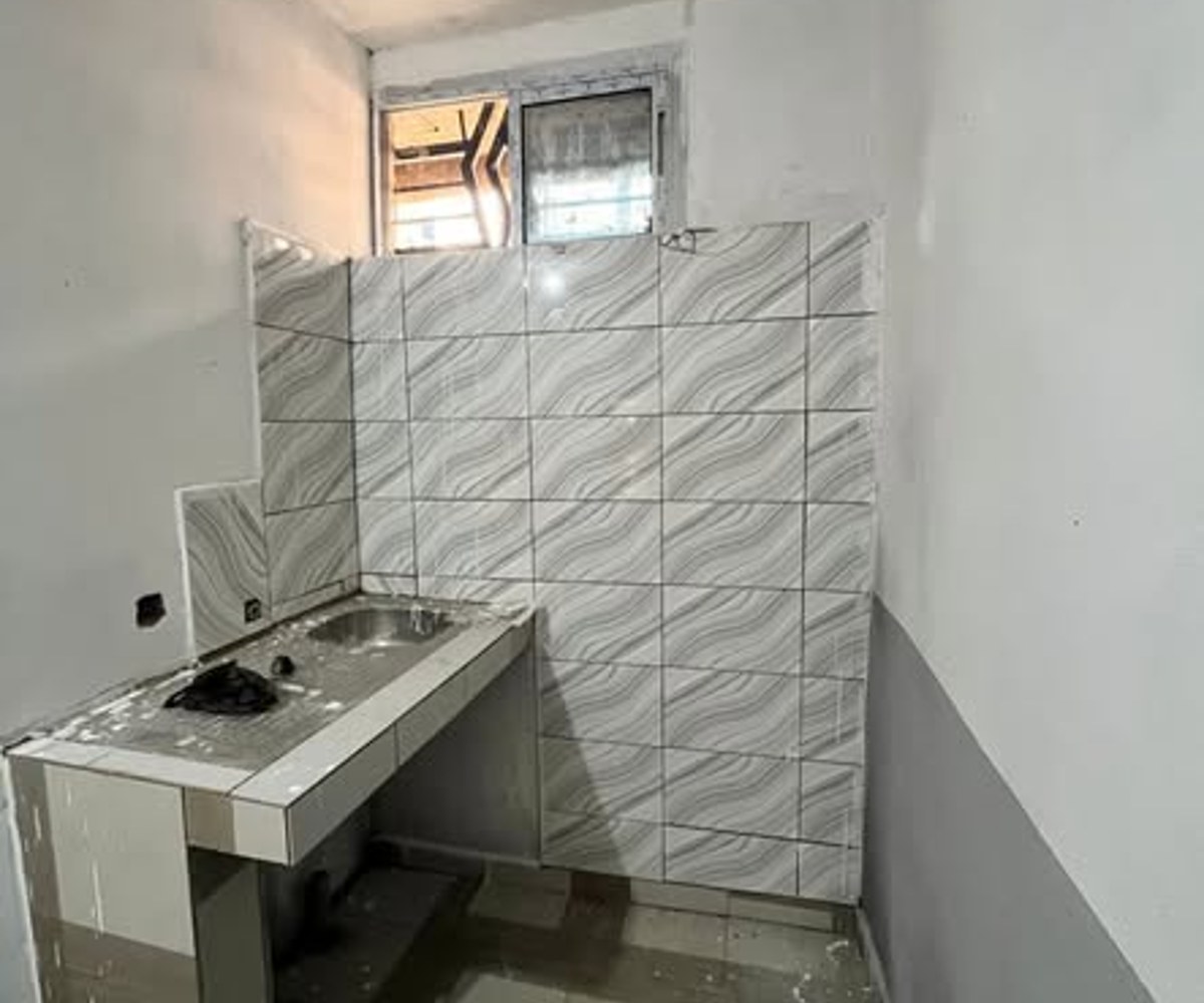 Chambre moderne à Mvog-Betsi, Yaoundé