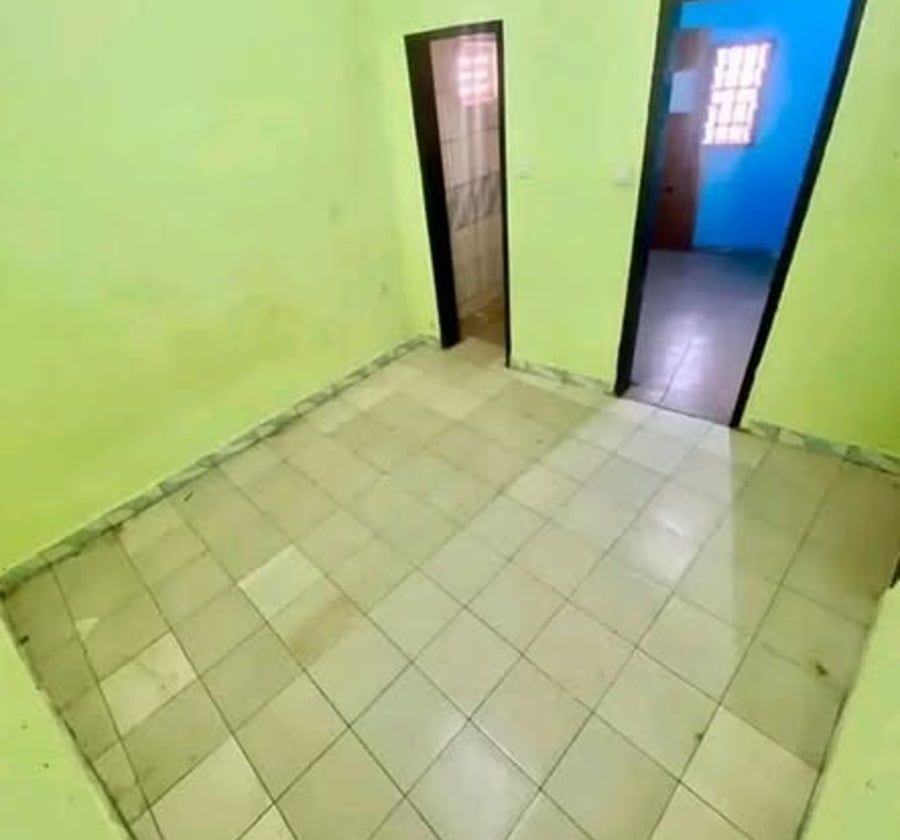 Chambre moderne à louer - Titi Garage, Yaoundé