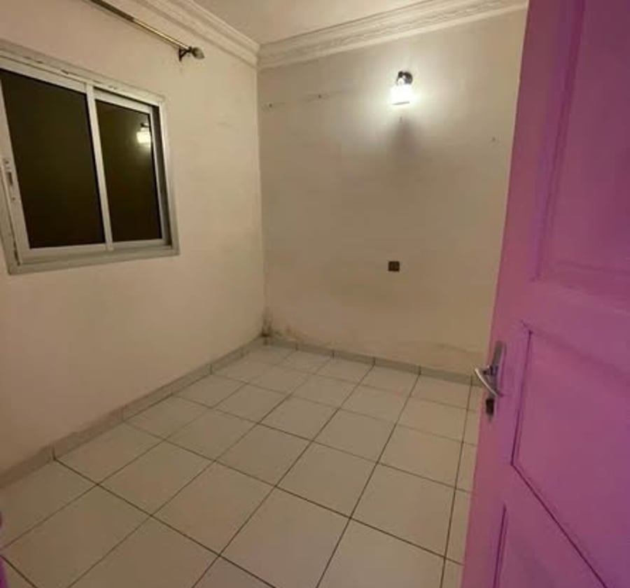Studio à louer à Bonamoussadi - 60 000 FCFA/mois