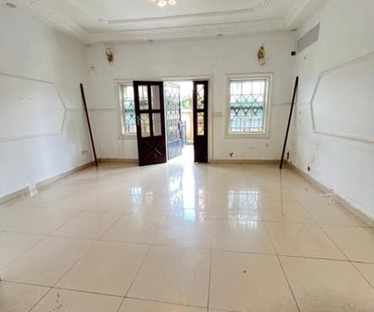 Appartement moderne 3 chambres à Logbessou