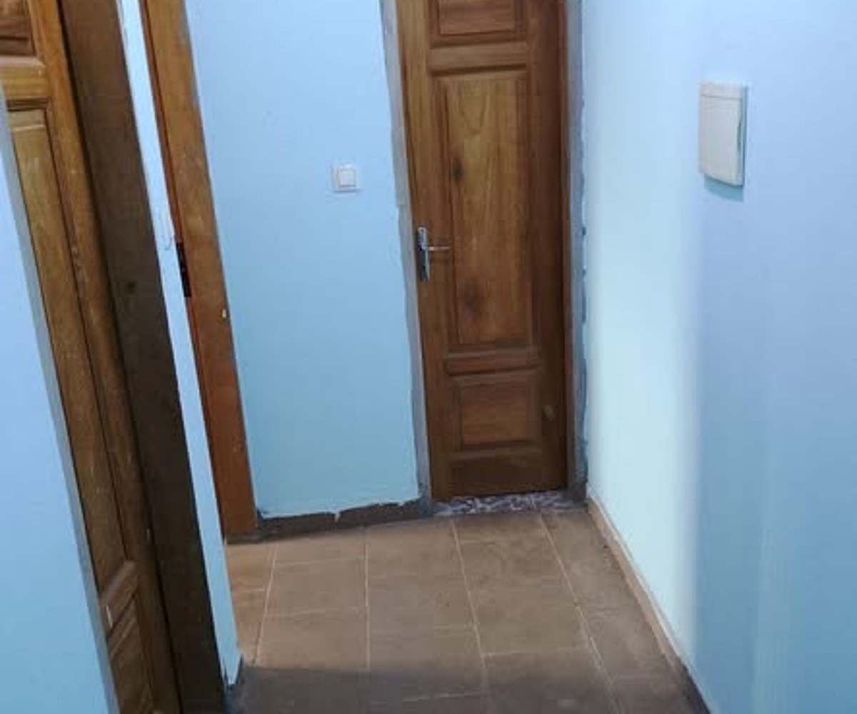 Appartement 2 chambres à Ekie Amadou, Yaoundé