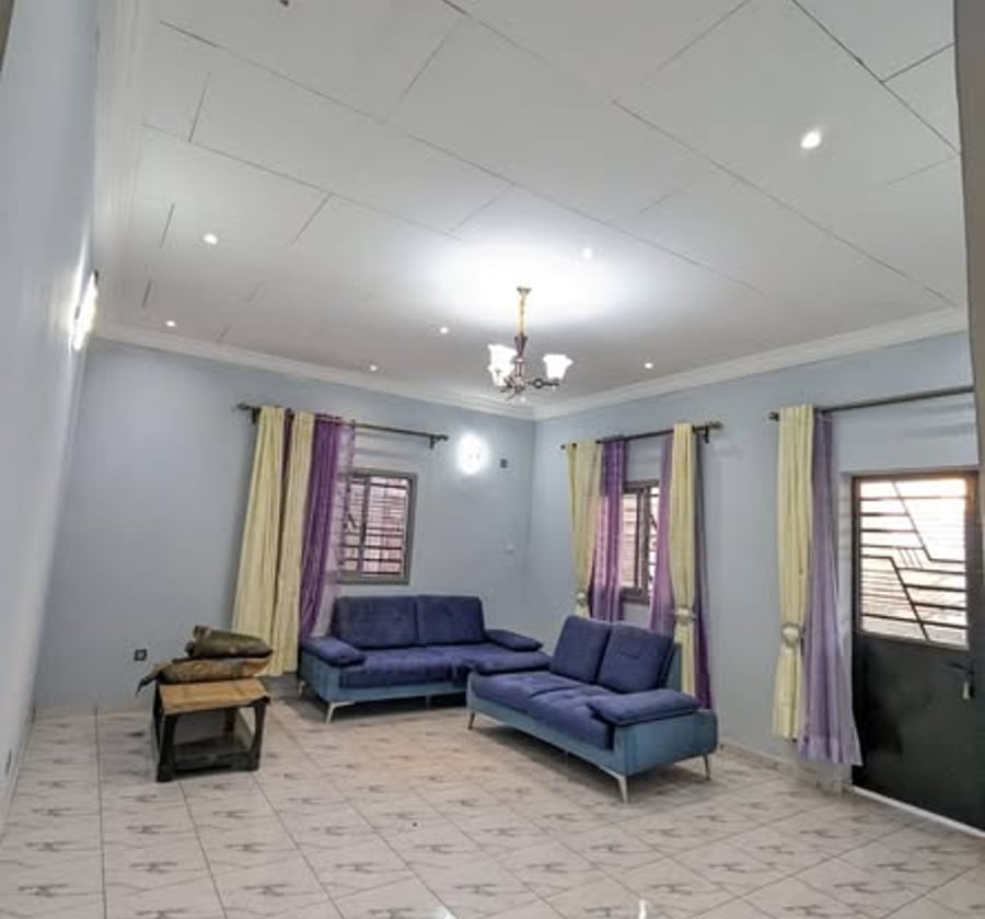 Appartement neuf 2 chambres à Odza Borne 10