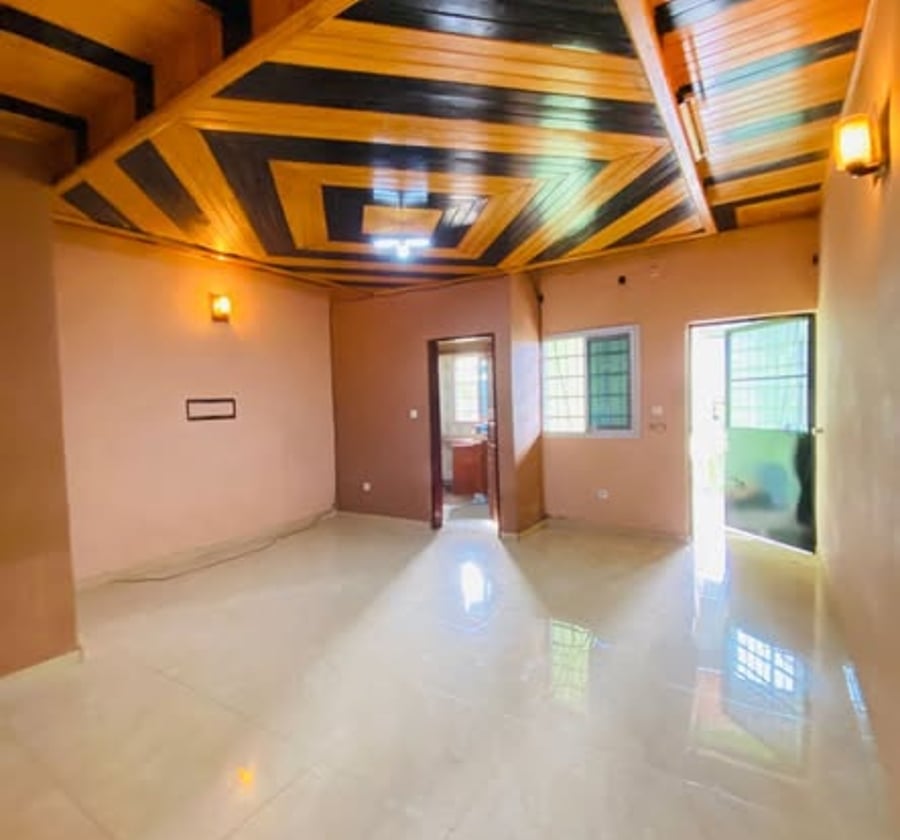 Appartement 2 chambres à Logbessou
