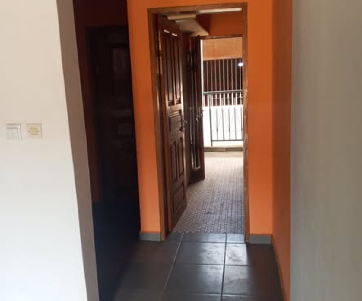 Appartement moderne à louer - Yaoundé Simbock