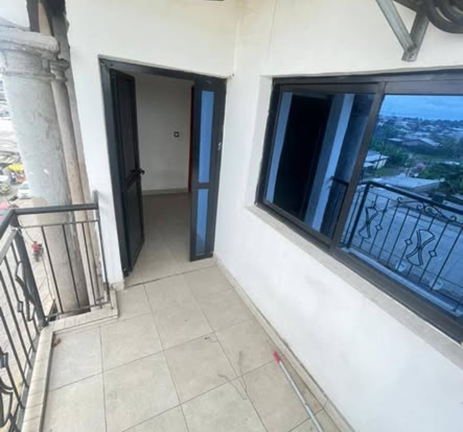 Studio haute standing à louer - Bonaberi, Douala