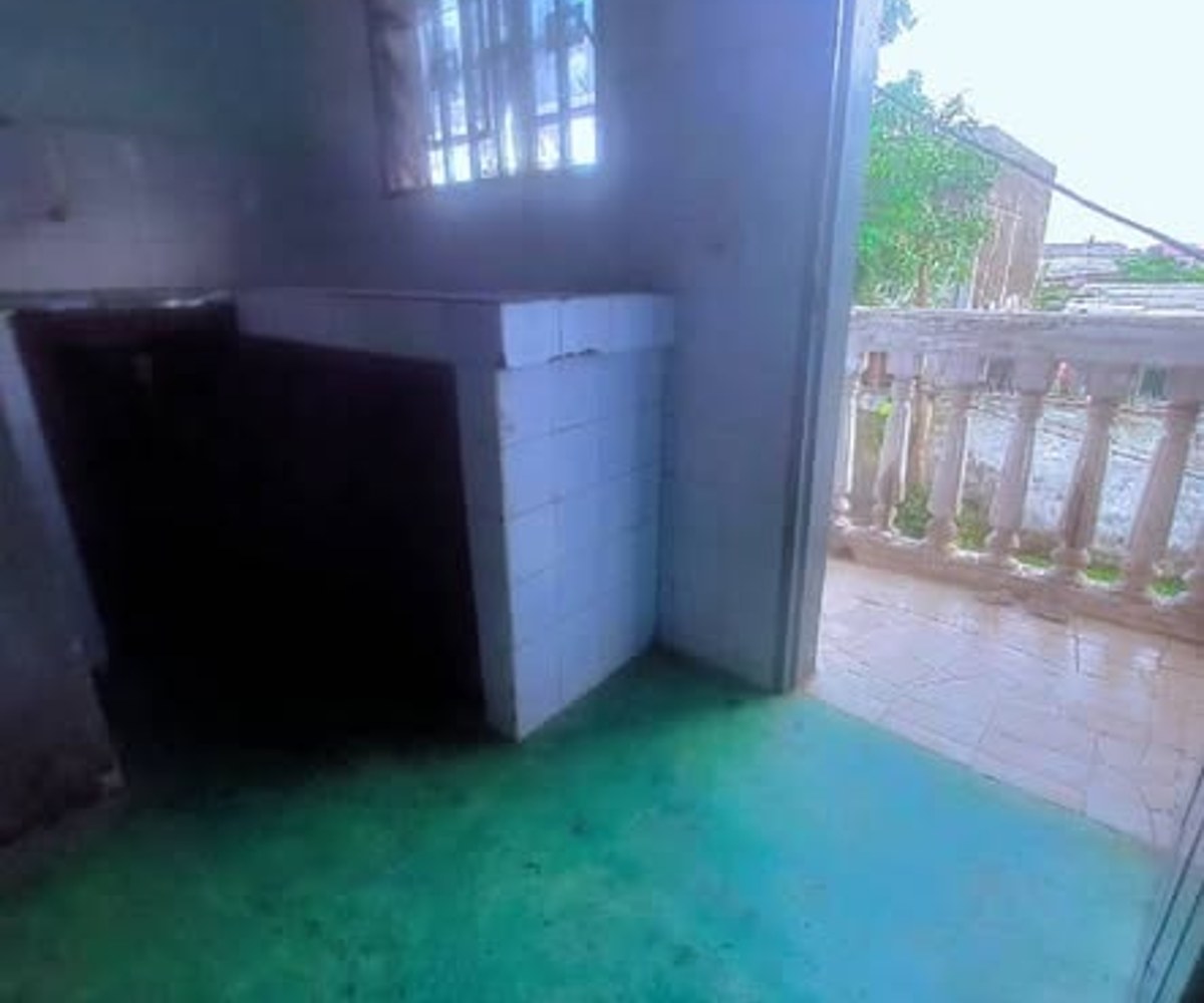 Vaste appartement à louer à Makepe - 90 000 FCFA/mois