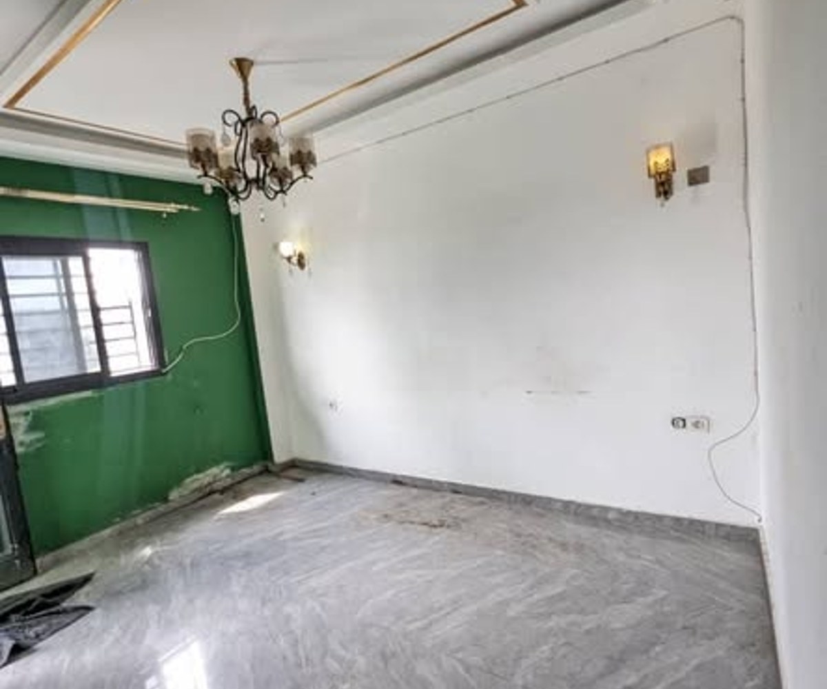 Studio moderne à louer - Village, Douala