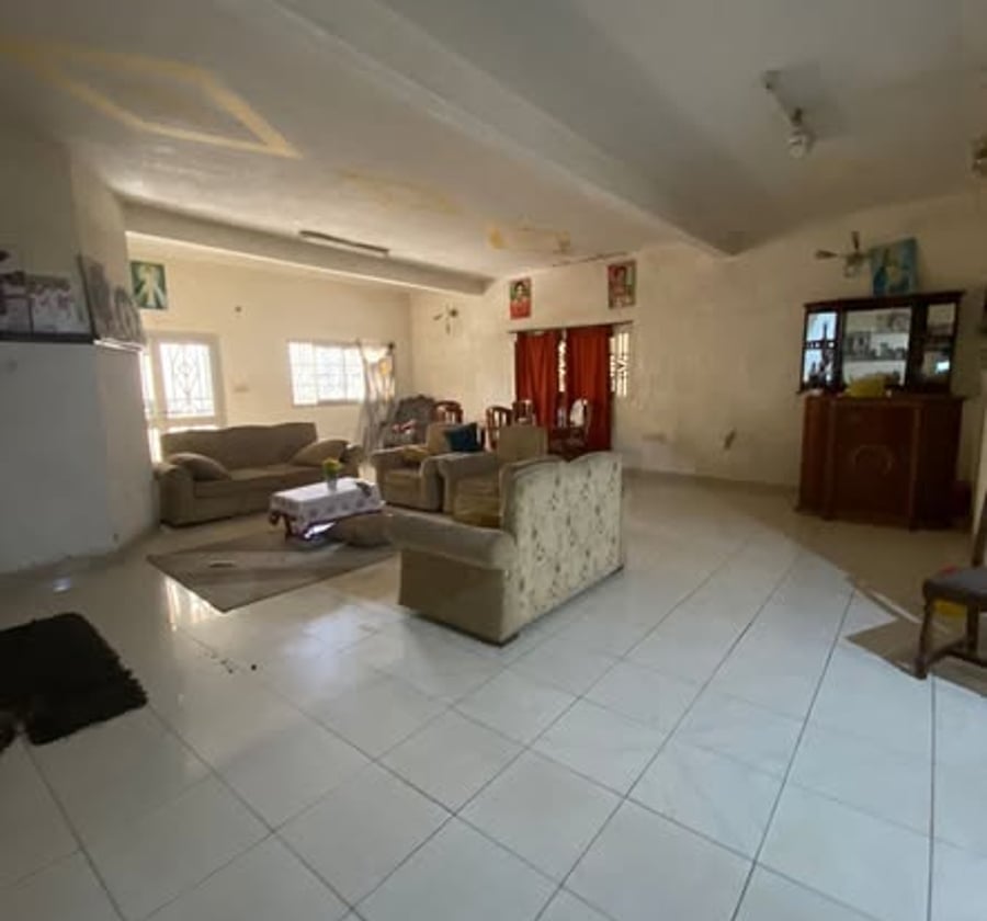 Duplex à louer - Logpom, Douala, 4 chambres