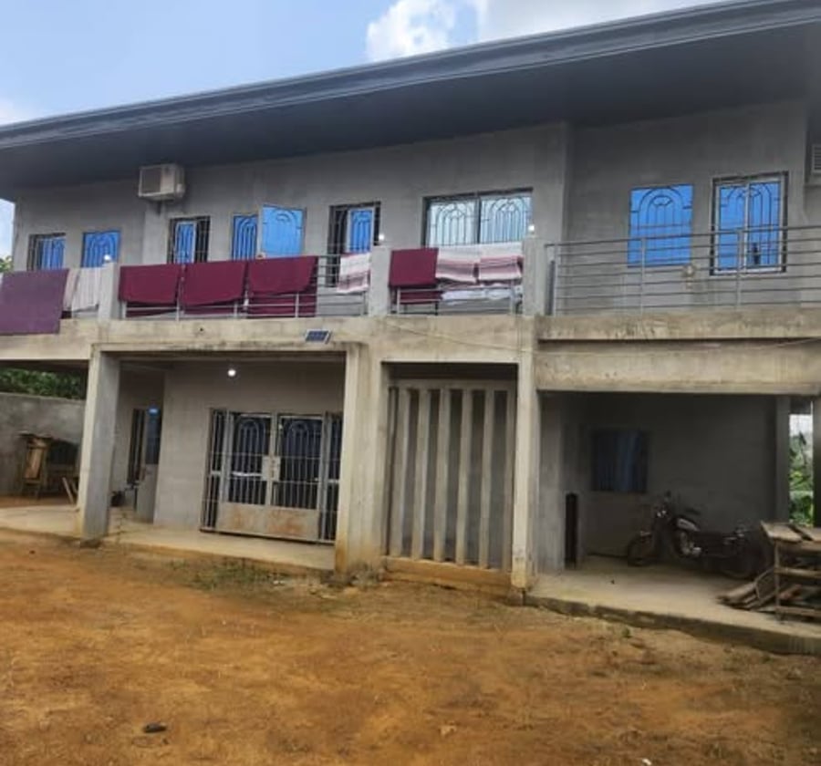 Duplex à vendre – PK 21, Douala