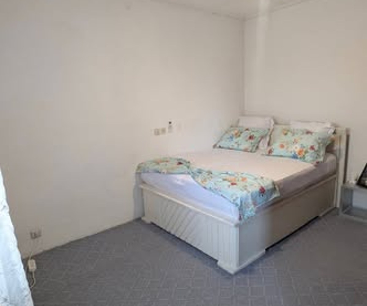 Studio moderne 4 pièces - Akwa
