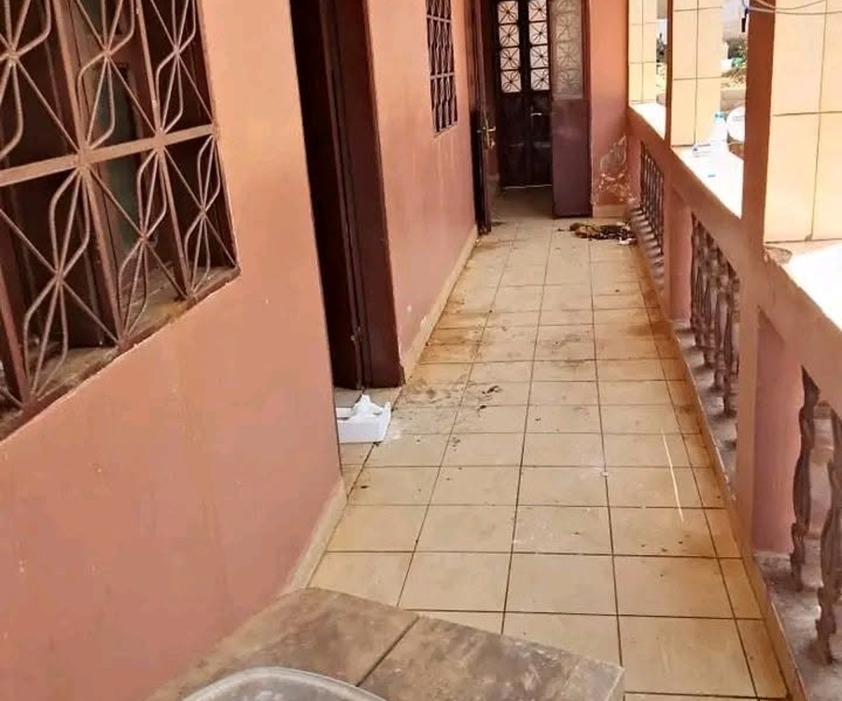 Grand appartement moderne à louer à Cité Verte, Yaoundé