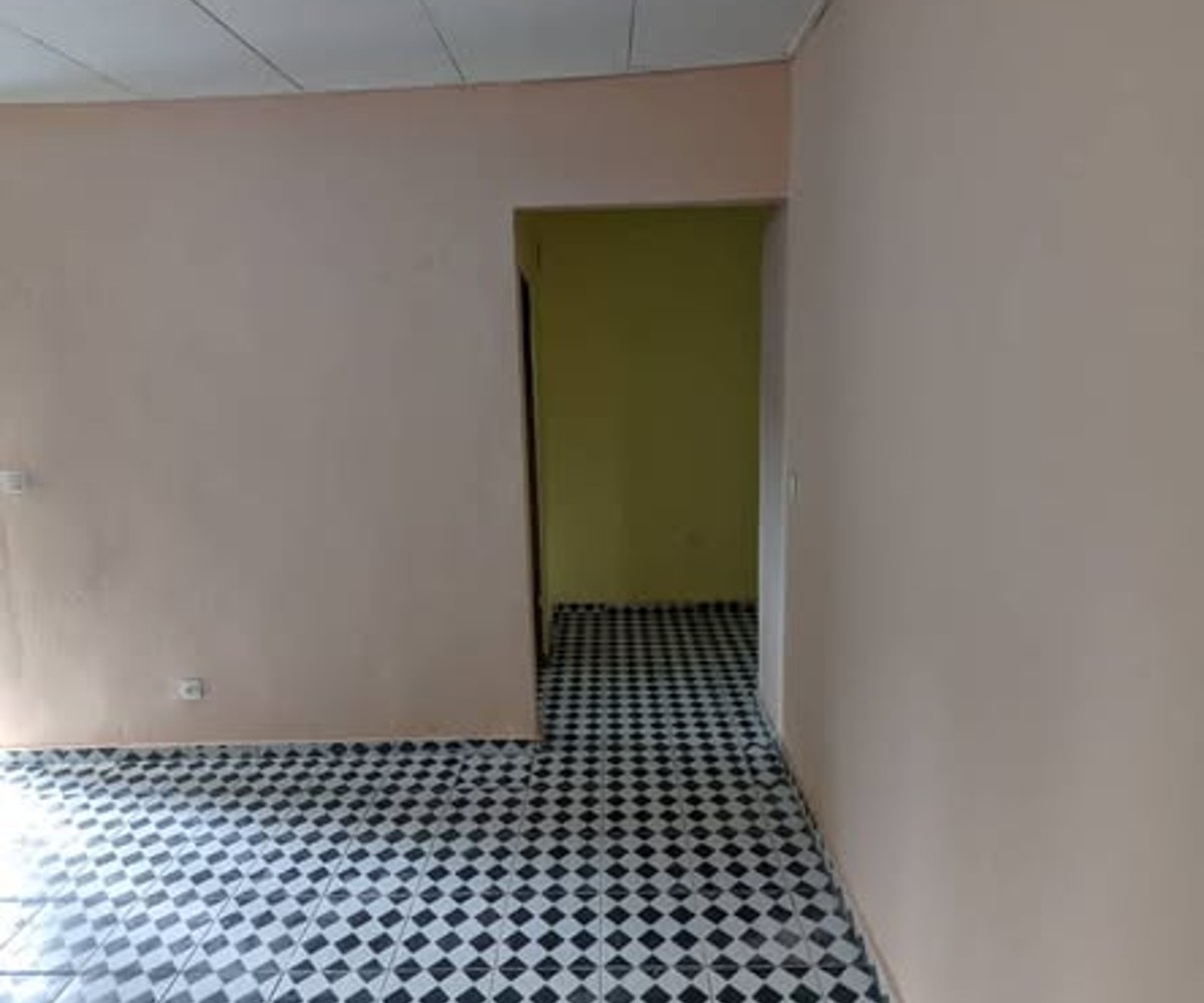 Studio moderne 4 pièces à Nkolfoulou