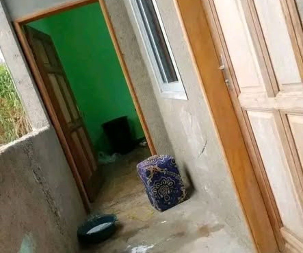 Chambre moderne à Nkomo