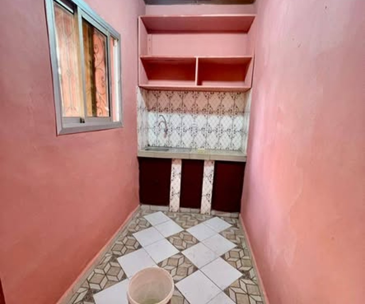 Studio moderne à louer à Jouvence