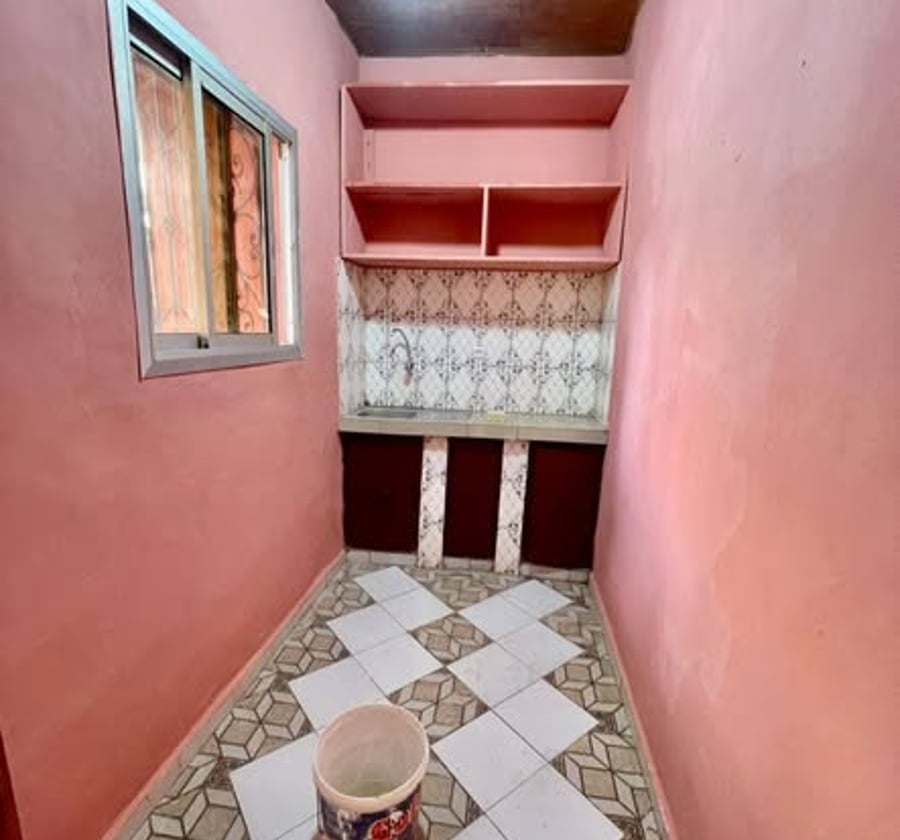 Studio moderne à louer à Jouvence