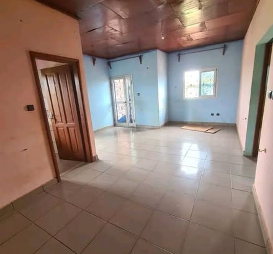 Appartement 2 chambres à louer à Awae Monti