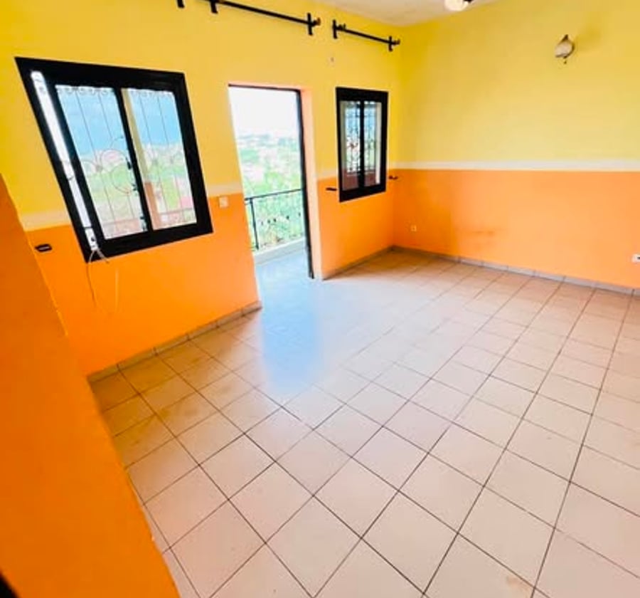 Studio moderne à Emana