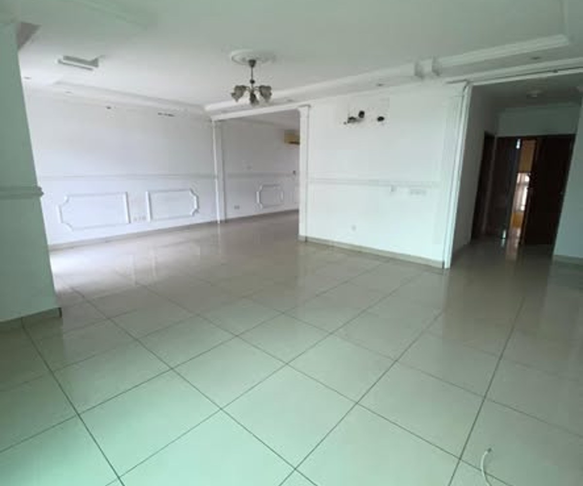 Magnifique et vaste appartement 3 chambres à louer - Bali, Douala