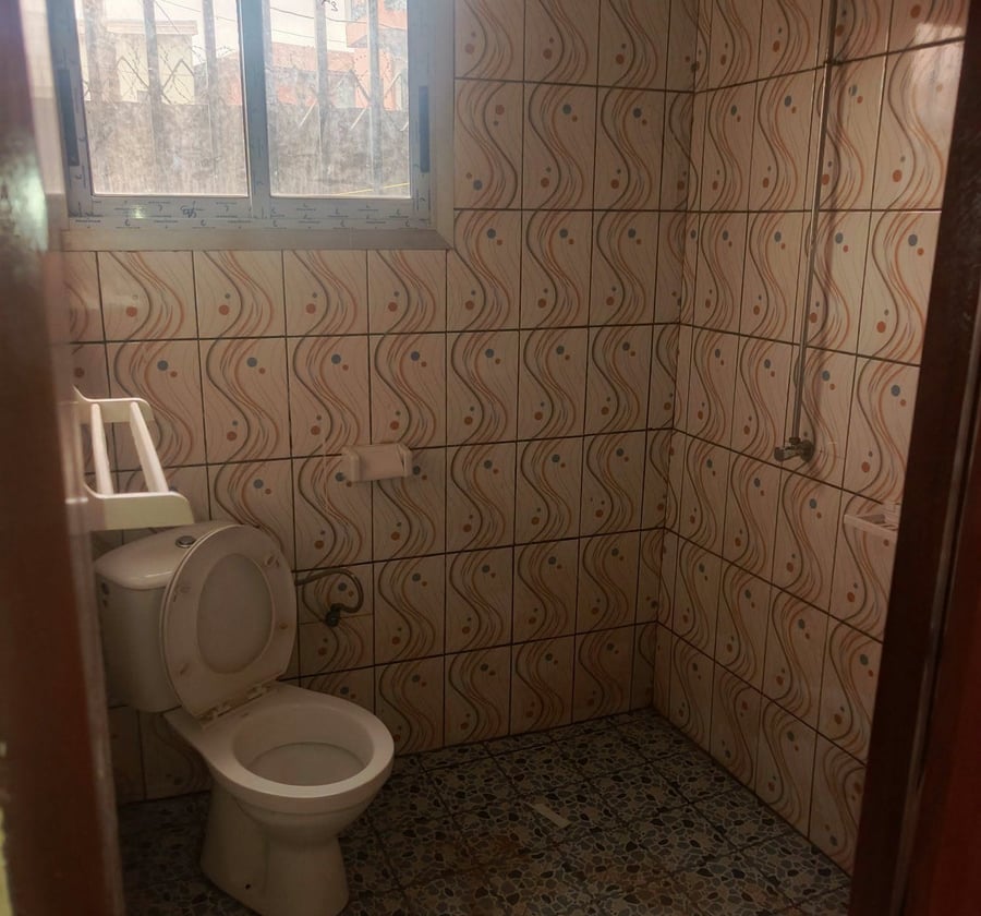Appartement moderne neuf à louer à Ngousso (2 chambres)