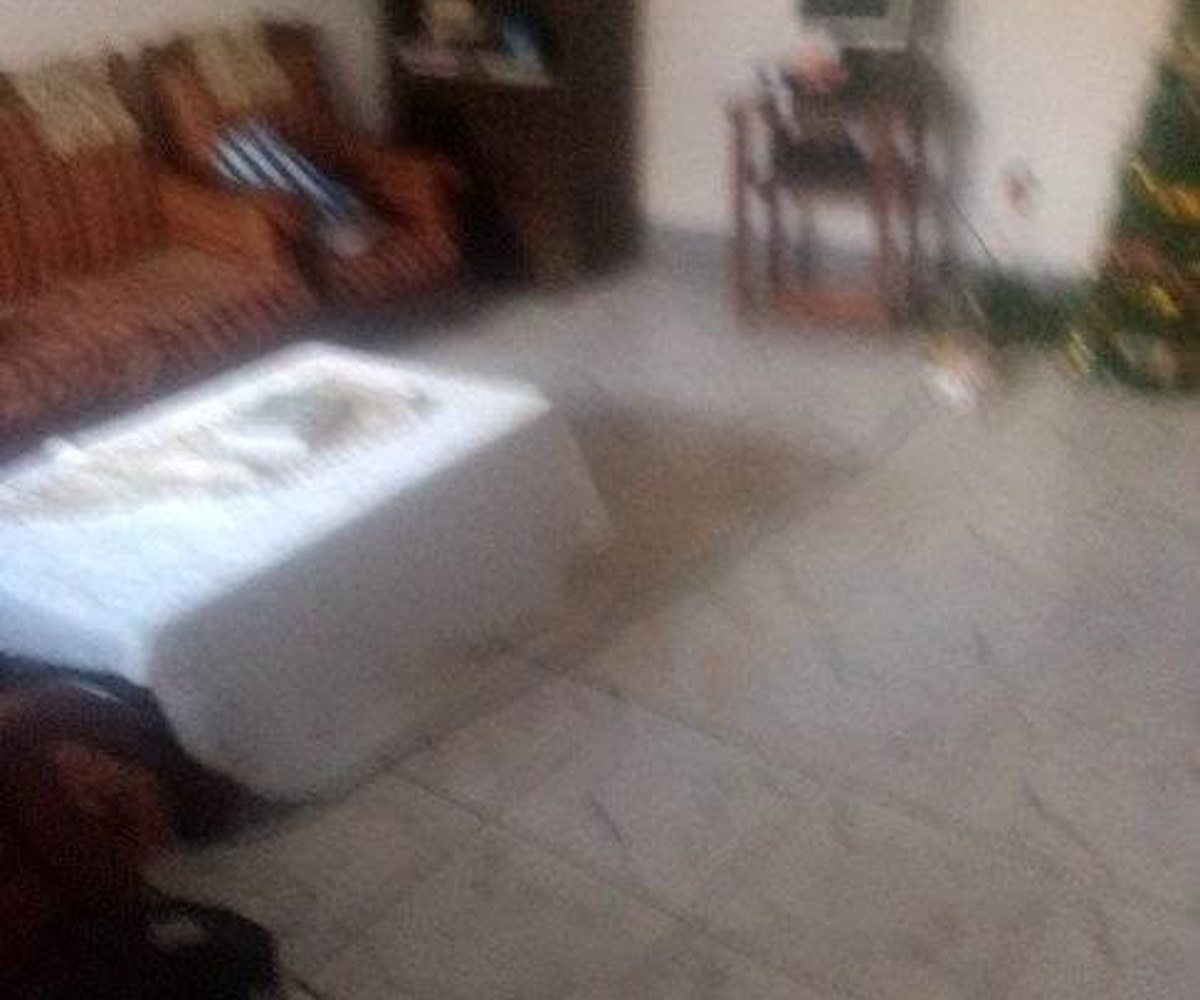 vaste appartement individuel de 2 chambres salon cuisine douche avec placards forage à louer à nkoabang 60 mil 6 mois et 1 mois de caution 6