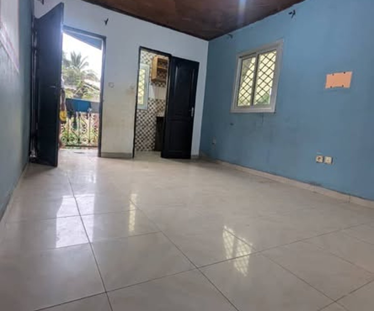 Studio moderne à Mendong