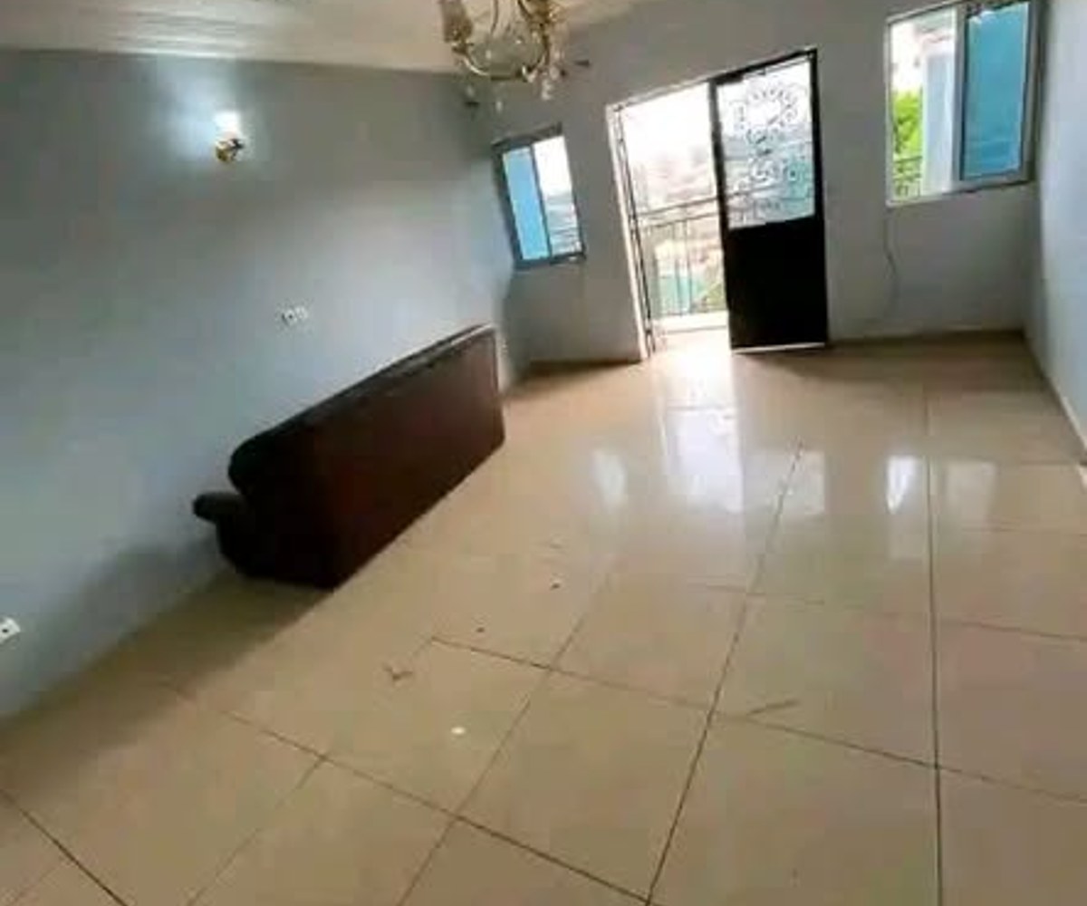Appartement à louer à Nkolmesseng