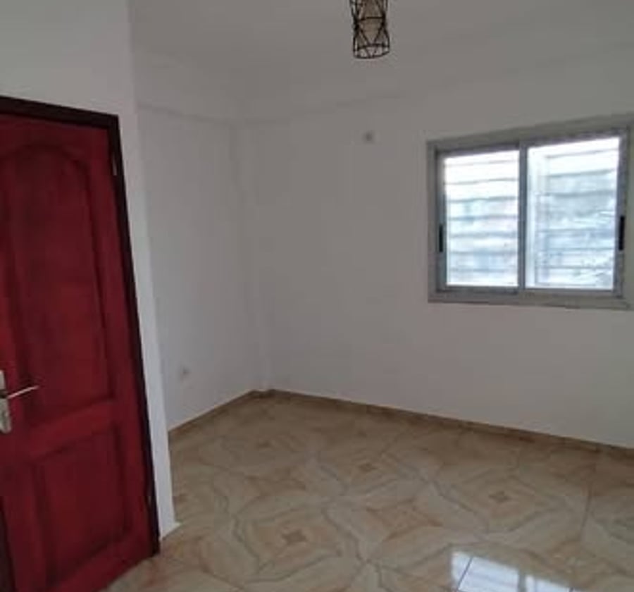 Appartement 2 chambres à louer - PK 10, Douala