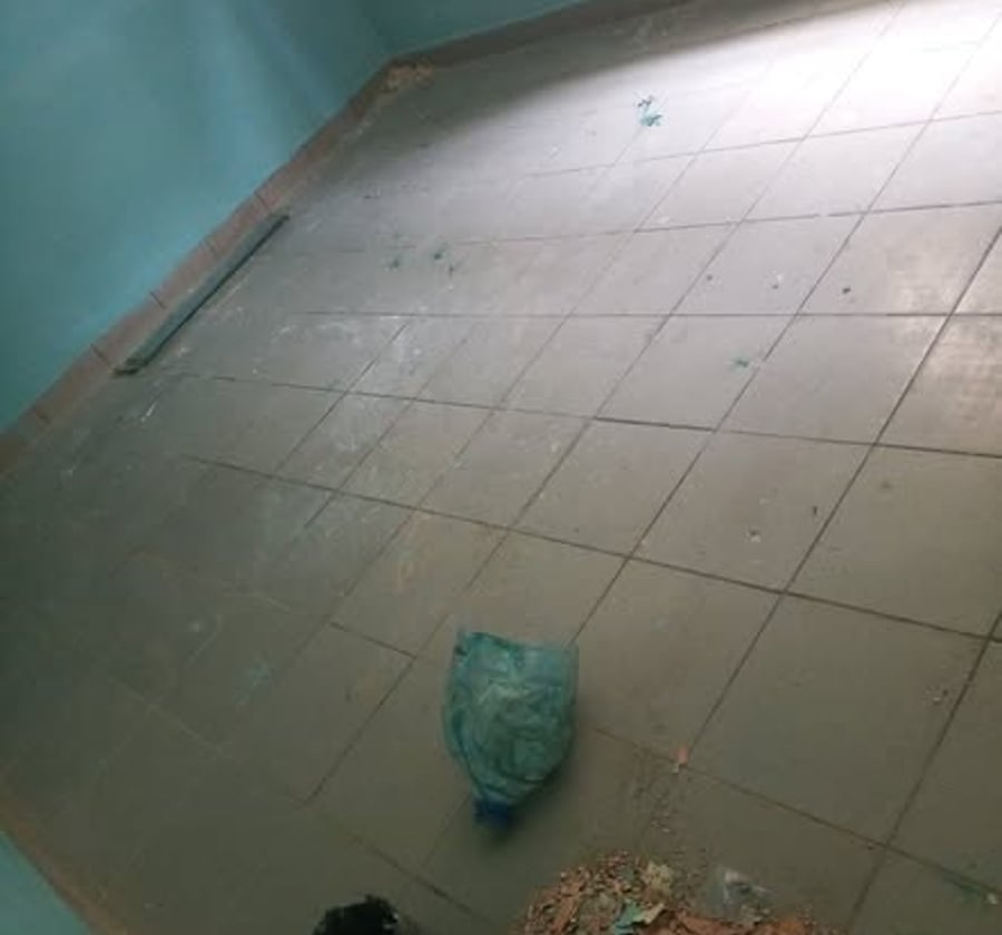 Vaste studio moderne à Village (Douala)