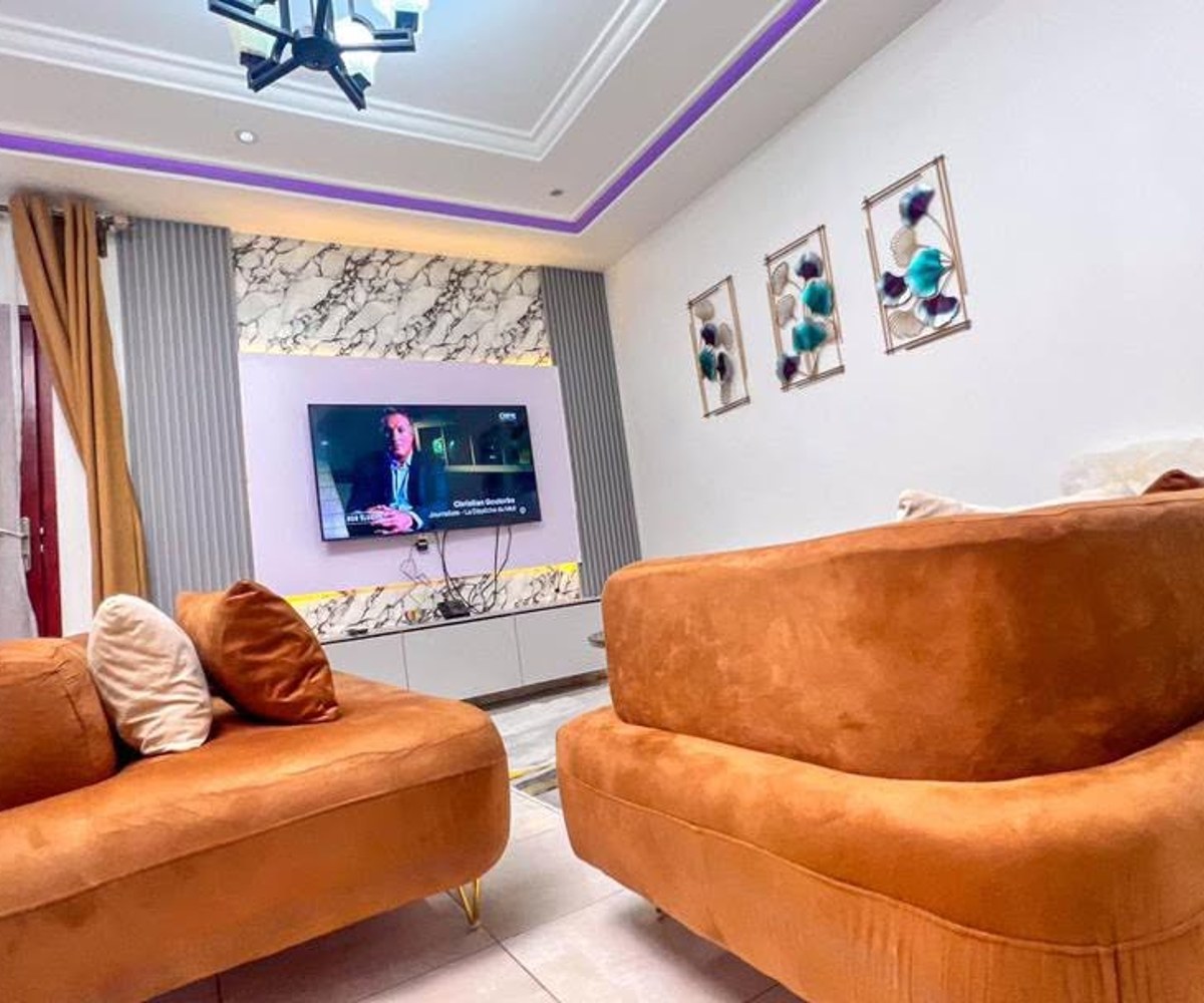 Appartement meublé deux chambres , deux douches à louer à Yaoundé ODZA Borne 10