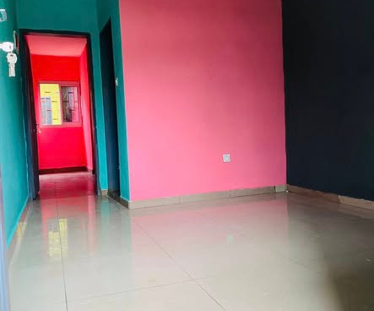 Studio moderne à Ndogpassi 2 (Bonblanc) – 40 000 FCFA/mois