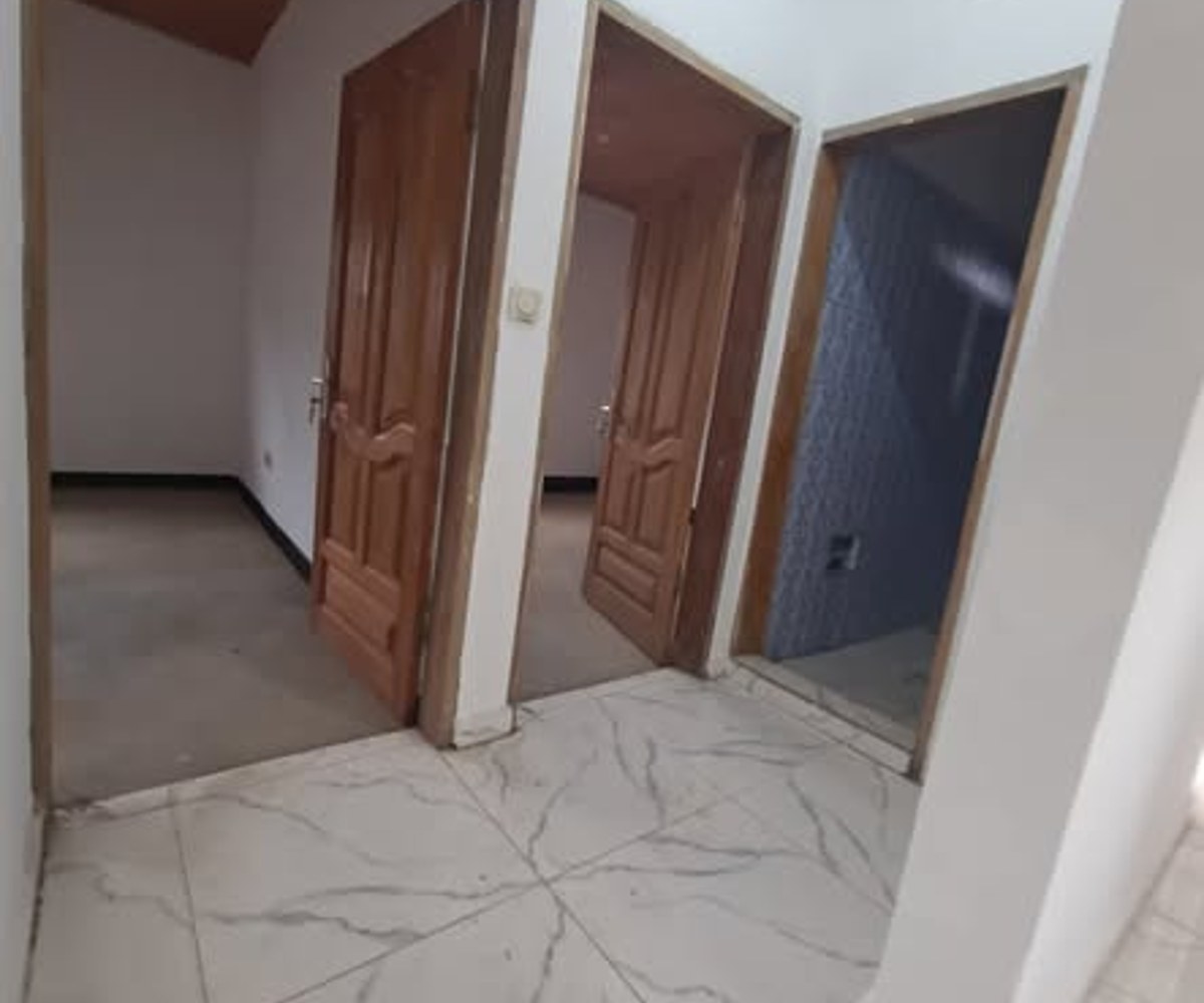 Appartement moderne nouvellement construit à louer – Ngousso