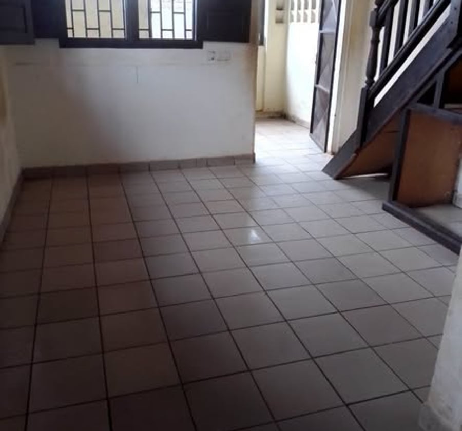 Appartement moderne avec mezzanine - Anguissa