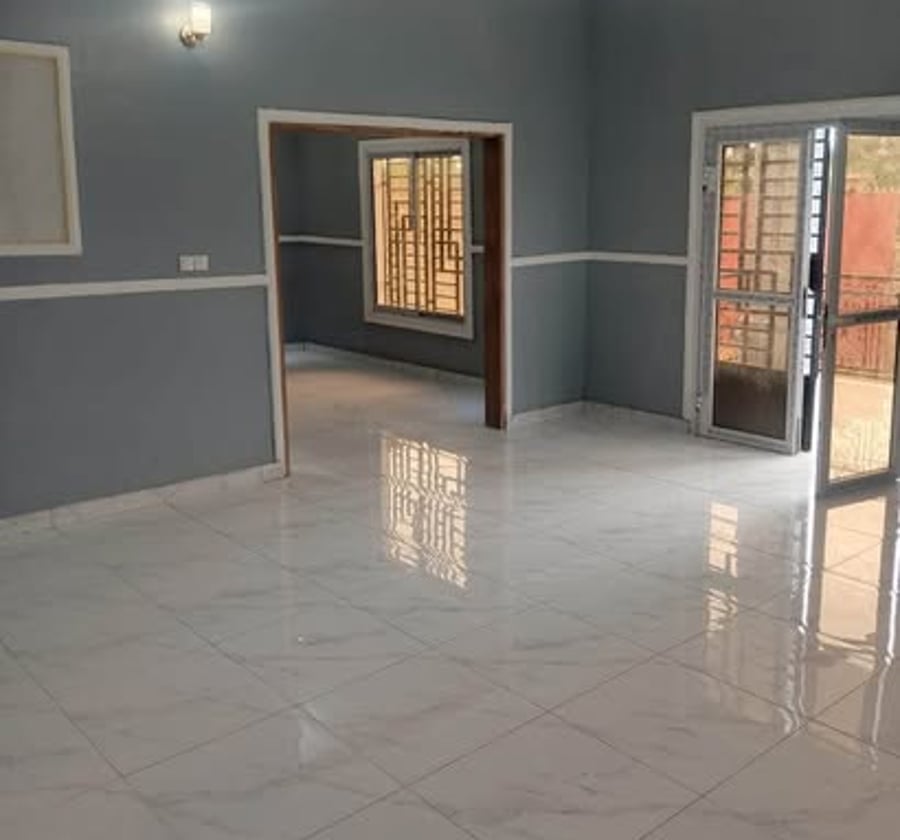 Villa neuve à vendre – Yaoundé / Nsimalen