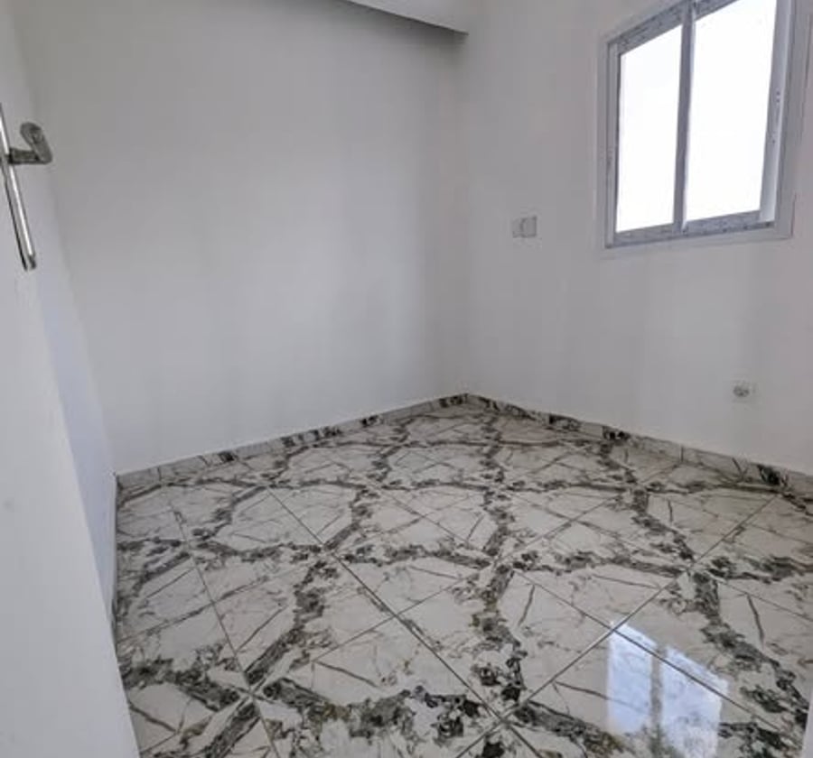 Studio moderne à Ndogbong (Douala)