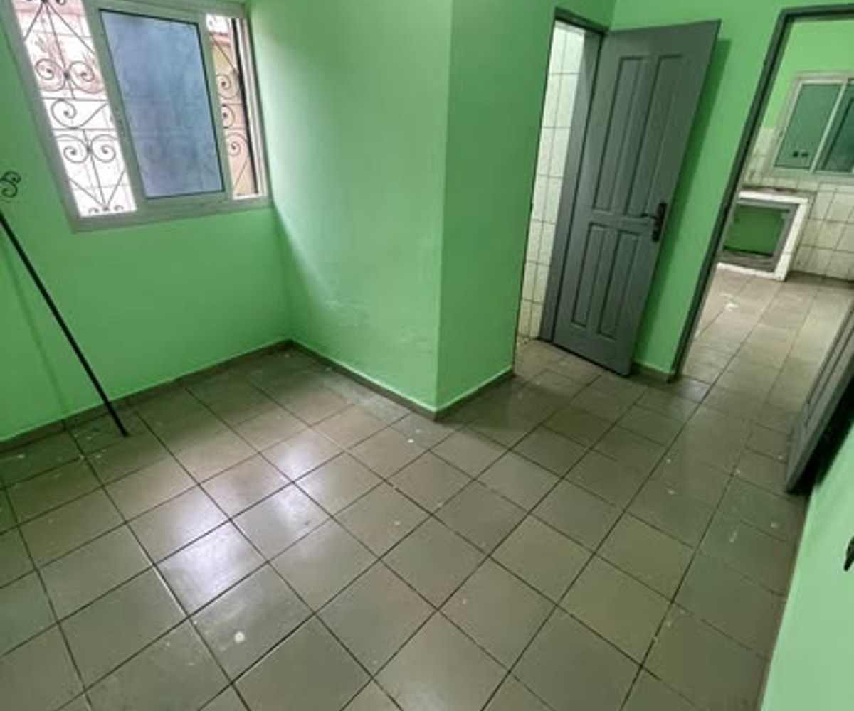 Studio moderne à PK 13 - Douala