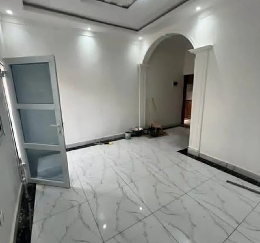 Vaste studio moderne à Kondengui