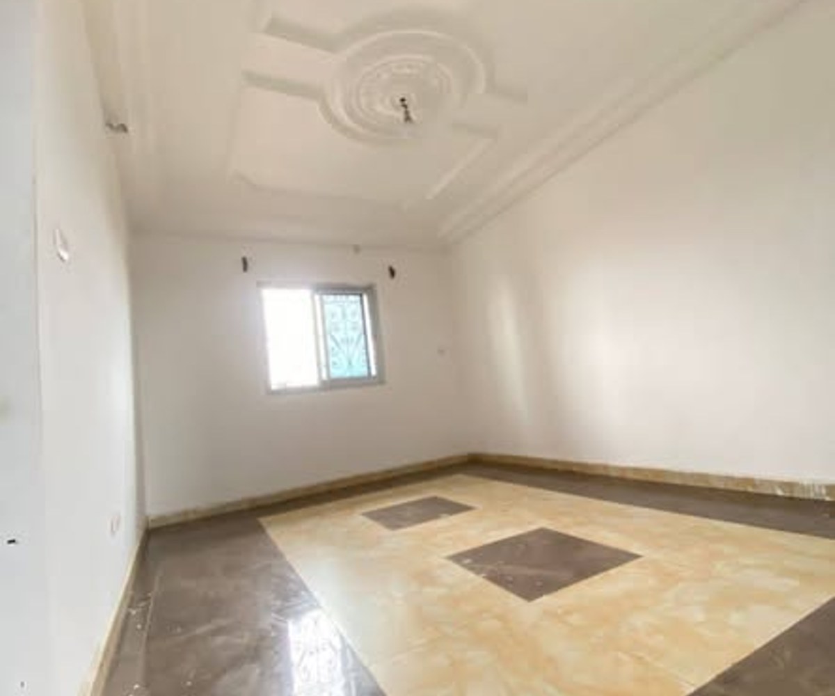 Studio moderne à Kotto
